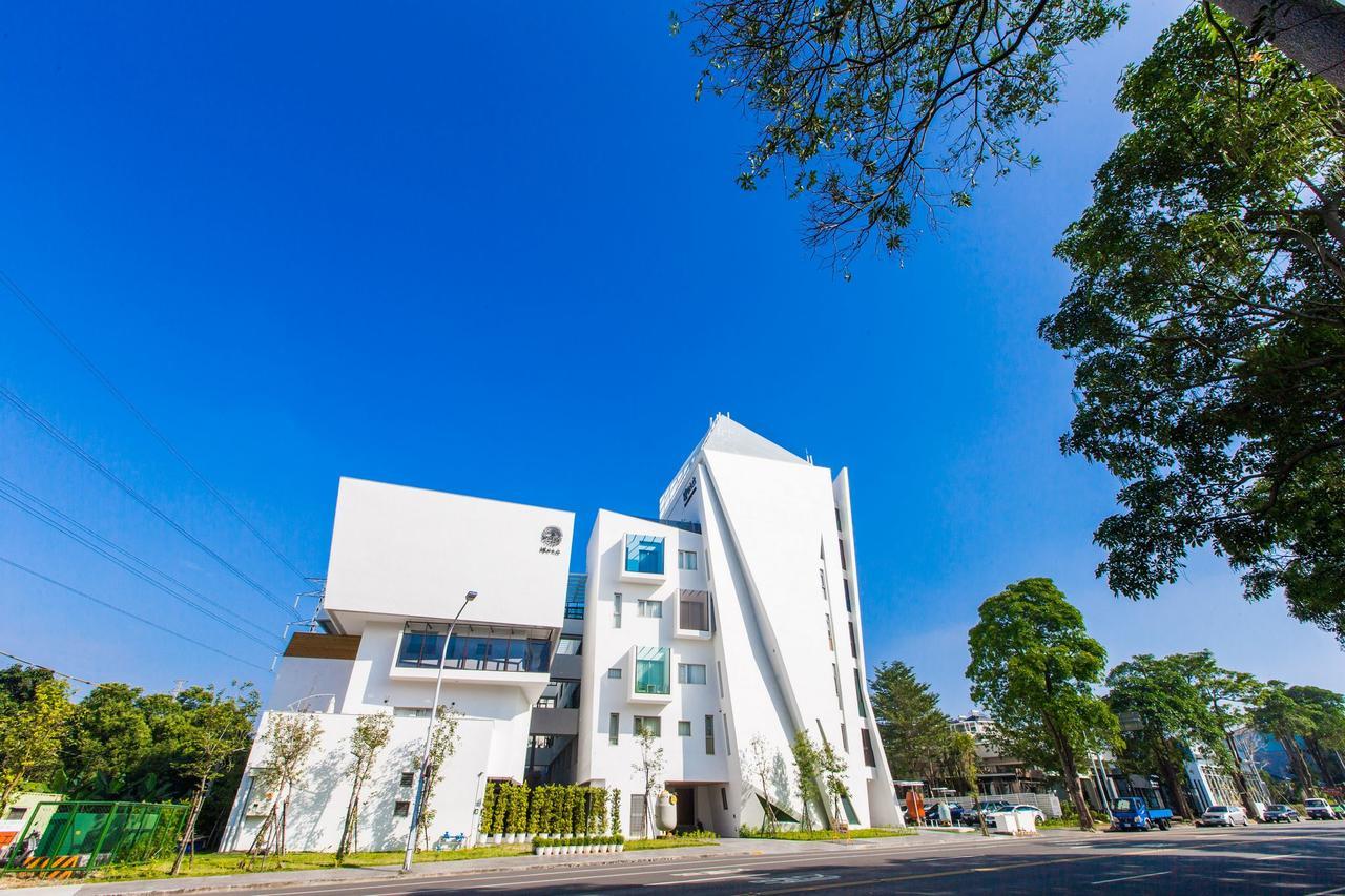 Sun Dialogue Hotel-By Cosmos Creation Chiayi Exterior foto
